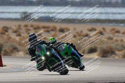 media/Dec-18-2022-SoCal Trackdays (Sun) [[8099a50955]]/Turn 7 Backside (1125am)/